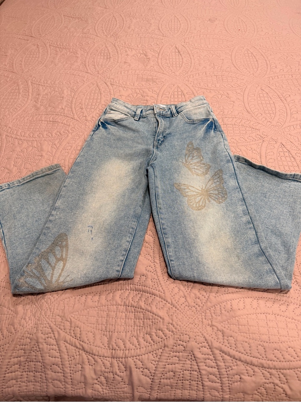 Light Wash Butterfly-Detail Girls Jeans